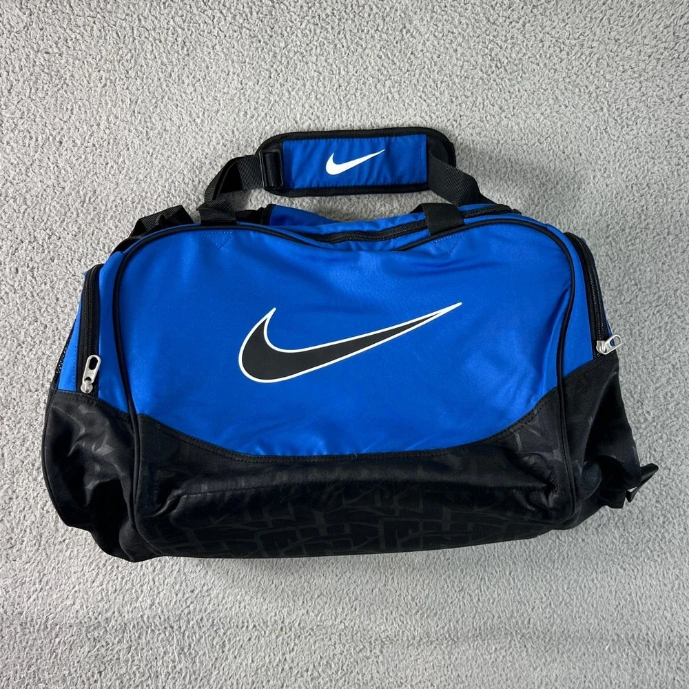Nike Team Training Duffel Bag Unisex Medium Blue Black Vintage NWT